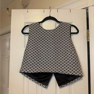 Black and White Sleeveless Top